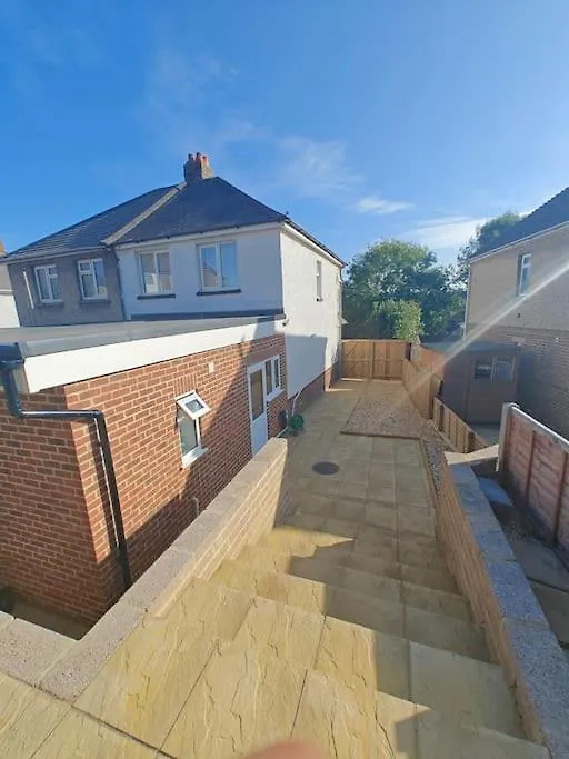 Holiday home Stunning 4 Bed House Ideal For Contractors Southampton United Kingdom